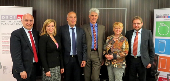 v.l.n.r. Thomas Keck, Ulrike Steinecke, Prof. Bernd Petri, Dr. Rolf Schmachtenberg, Mechthild Rawert und Prof. Dr. Edwin Toepler